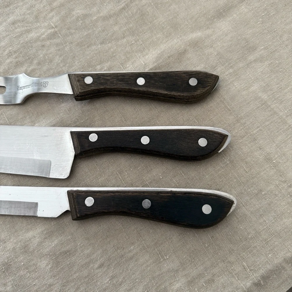 VTG | Emperor Stainless Steel Carving Set with Wood Handles